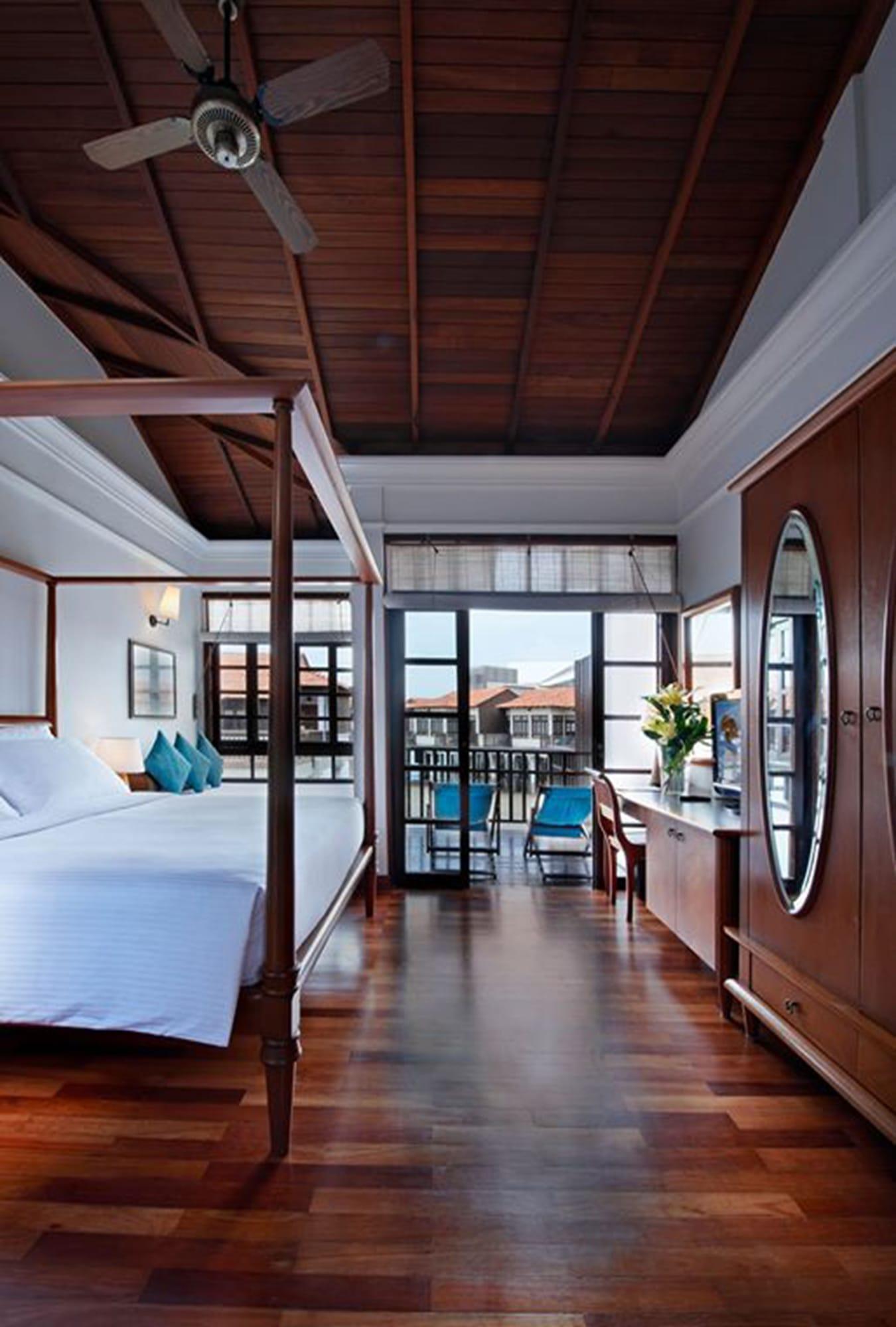Hotel Avillion Port Dickson Extérieur photo A room at the hotel