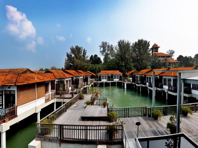 Hotel Avillion Port Dickson Extérieur photo The Village