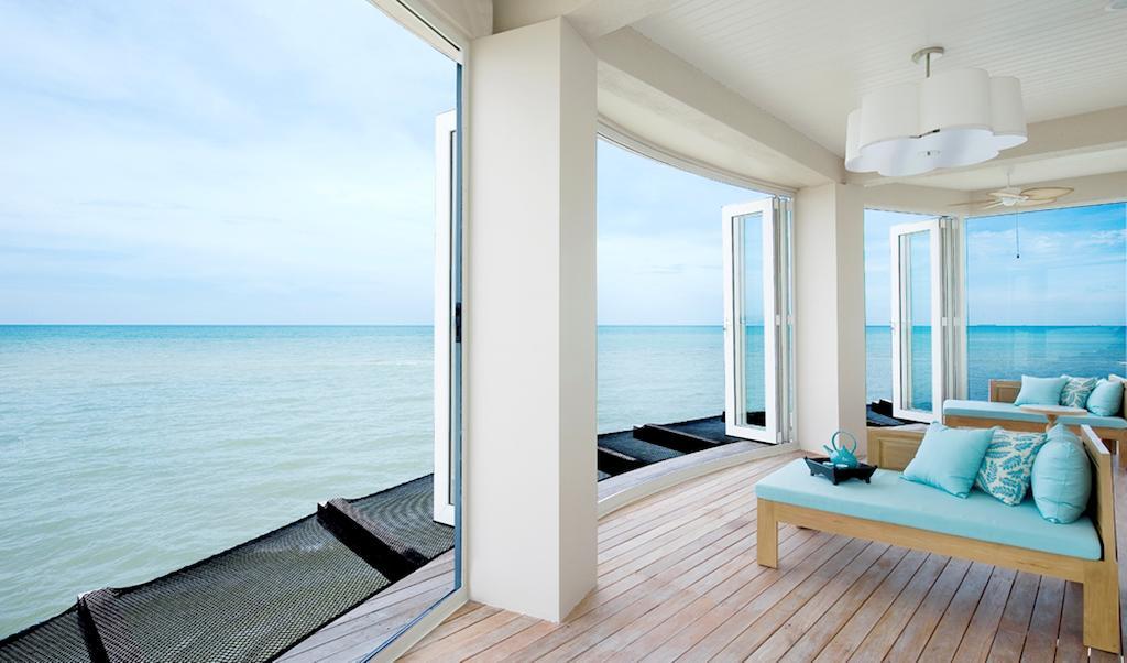 Hotel Avillion Port Dickson Extérieur photo The view from a suite at the resort