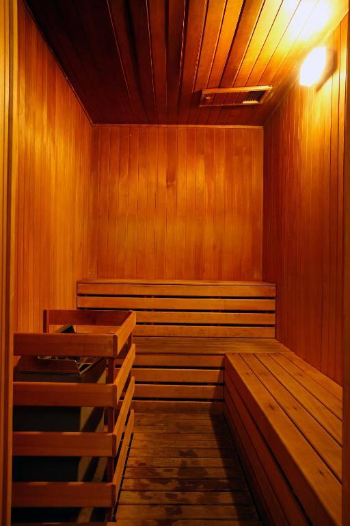 Hotel Avillion Port Dickson Extérieur photo A Finnish sauna